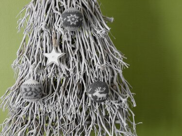 Weihnachtskugel mit Elch Motiv - Strickanleitung