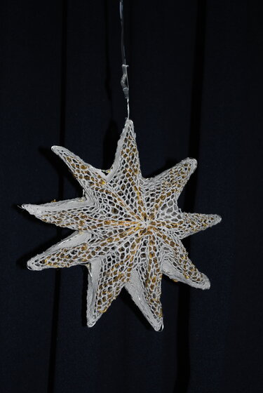 Nona-Stern mit LED-Beleuchtung - Basteln