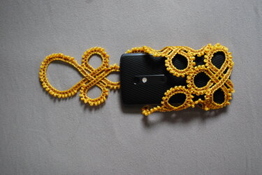 geklöppelte Handy-Ladetasche - Basteln