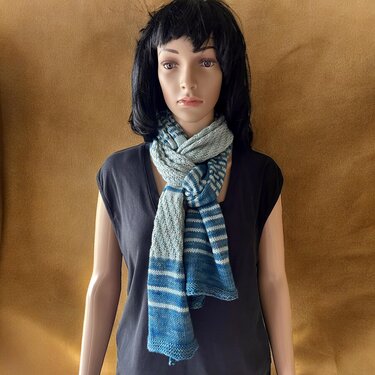 Moderner gestrickter Schal für Damen und Herren "Good Vibration" - Stricken