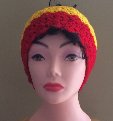 Crochet Messy Bun Ponytail Hat for beginners, easy crochet pattern, Rasra