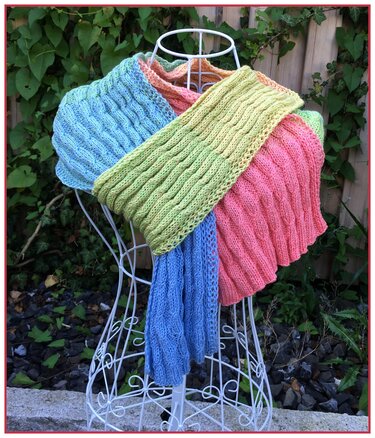 Schal "UNIVERSELL" aus 1 Woolly Hugs Bobbel-Cotton gestrickt - Bild 4
