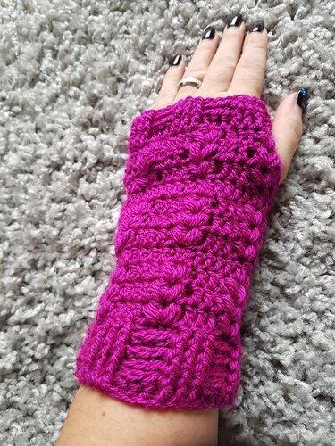 Armstulpen "Alida", Häkelanleitung - Bild 5