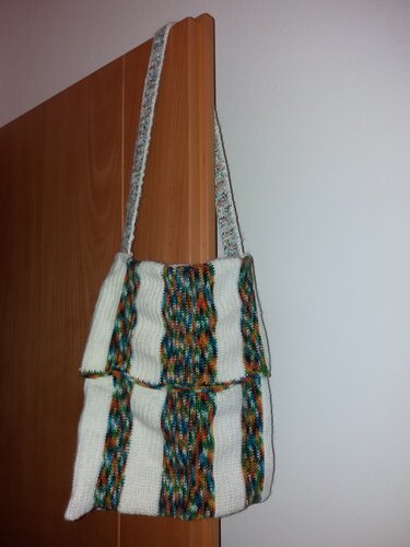 Tasche (weiß bunt gestreift) - Häkeln