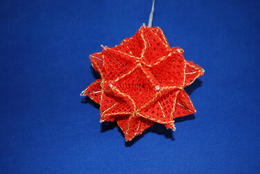 Ikosaederstern aus Quadraten - Basteln