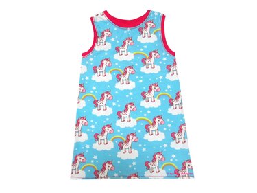 Ärmelloses Babykleid A‑Linie mit Einhorn- und Regenbogenprint – Nähidee