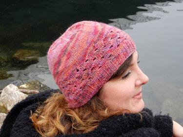 Hat knitting pattern "Emmentaler Hat" with decorative little holes