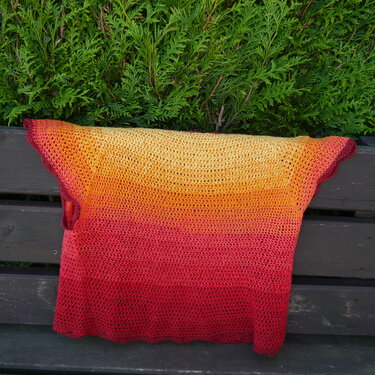 Sandaun Women's Crochet Pullover Pattern