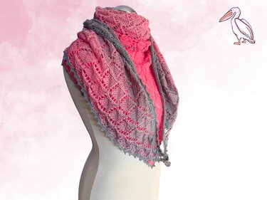 Zweifarbiges Dreieckstuch in Pink und Grau auf Schaufensterpuppe