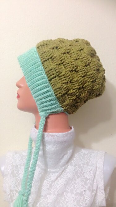 Crochet Pattern, Messy Bun Hat Crochet Pattern, Hadley Mess Bun Beanie
