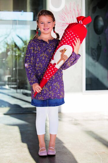 Große Schultüte aus Stoff mit Rehmotiv nähen