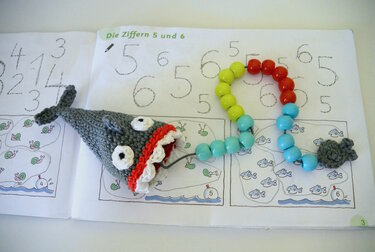 E-Book: "Maths Shark" - Crochet