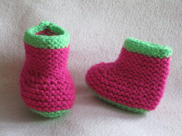 Strickanleitung Babyschuhe ohne Nadelspiel - Sohlenlänge 10 cm - ideal für Anfänger