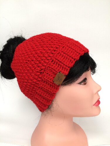Crochet Messy Bun Ponytail Hat pattern for beginners, unisex