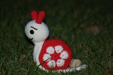 Blumenschnecke - Amigurumi Schnecke Häkelanleitung