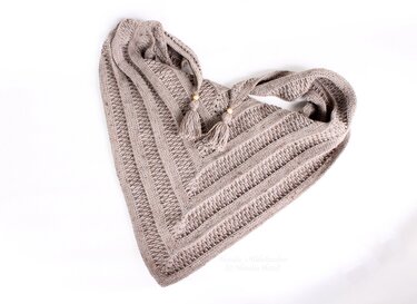 Schulter- & Halstuch "Wie gestrickt", Gr. 110 cm x 162 cm x 71 cm - Häkeln