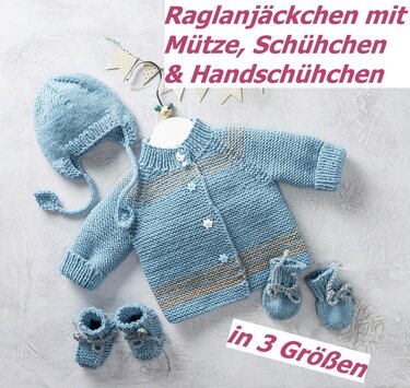 Gestricktes hellblaues Baby-Set mit Raglanjäckchen, Mütze, Schühchen und Handschühchen, ausgelegt