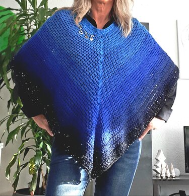 Caros Poncho - Häkeln