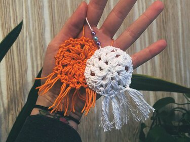 Schlüsselanhänger Traumfänger Taschenbaumler - Häkeln