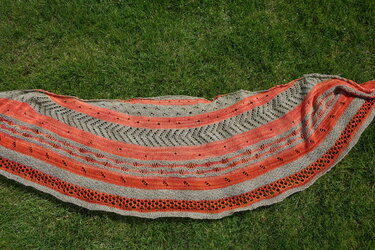 Gestrickter leichter Laceschal Sommerzauber - Stricken