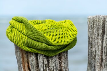 Knitting pattern: Cowl Lille Loop