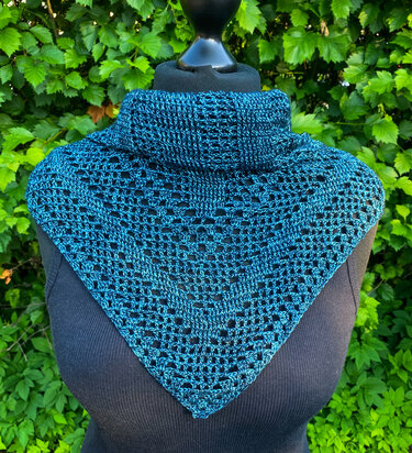 Crochet pattern Kolmiot