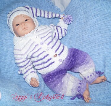 Strickanleitung f&uuml;r Baby's u. Reborns Modell Linda Gr. 50-56