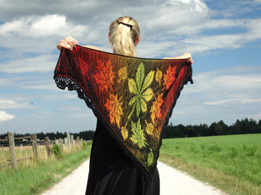 Herbstlaubtuch Illusionsstricken