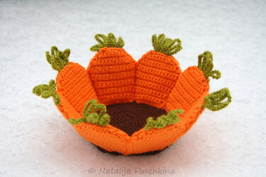 Carrot baskets - Crochet Pattern 