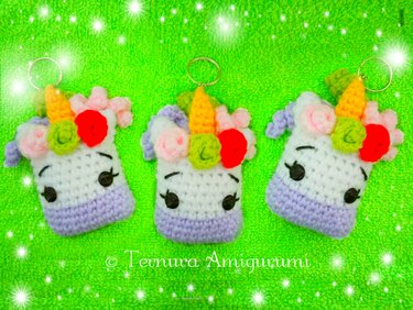 Crochet pattern unicorn keychain PDF ternura amigurumi english- deutsch- dutch