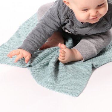 Celine - Baby Blanket - Knitting