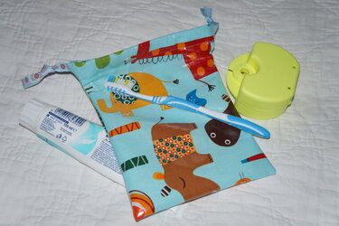 Beutelchen für Zahnbürste, Zahnpasta & Co. - Nähen