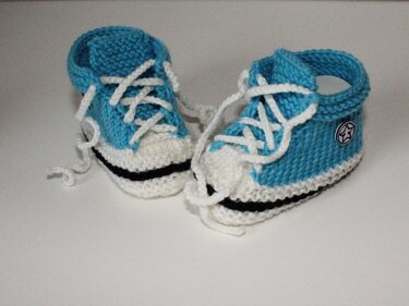 Strickanleitung Baby-Turnschuhe, Booties in 2 Größen - Bild 12