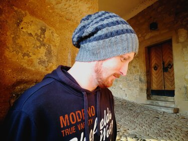 Strickanleitung Beanie für Männer und Frauen