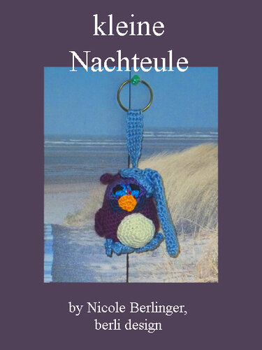 Gehäkelte Mini-Amigurumi-Eule mit Aufhängeschlaufe und Schlüsselring, Nahaufnahme