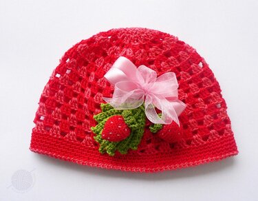 Summer beanies "Strawberries" for babies/children (all sizes) - Image 3
