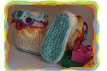Baby- Schuhe mit Rüschen - Häkeln