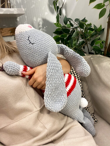 Crochet plush Bunny amigurumi pattern (PDF file).