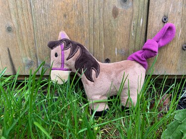 Stickdatei Pferd ITH Kuscheltier - Sticken