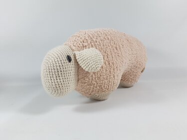 crochet pattern sheep in 1 piece