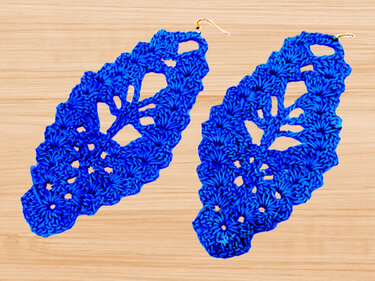 Crochet Leaf Earrings Pattern – PDF + Video Tutorial for Beginners