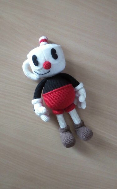 Cuphead amigurumi - Crochet