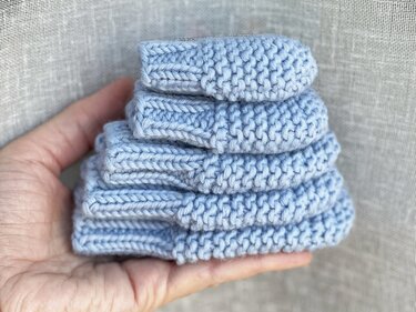 First Baby Mittens Knitting Pattern by Woolture