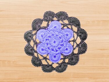 A Crochet Round Coaster Pattern