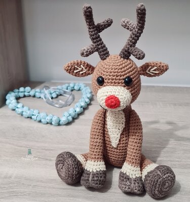Rudolph the Reindeer Crochet Amigurumi Pattern (English)
