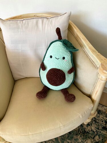 Crochet Avocado plush pattern/ Amigurumi pattern/ Plush pattern (PDF file)