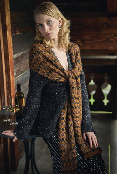 Jacke mit angenähtem Schal - Bild 6