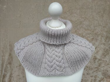 Strickanleitung Kragenschal / Rollkragen "Curola" - Bild 10