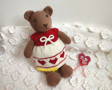 Heart Dress for Teddy Bear or Bunny Knitting Pattern