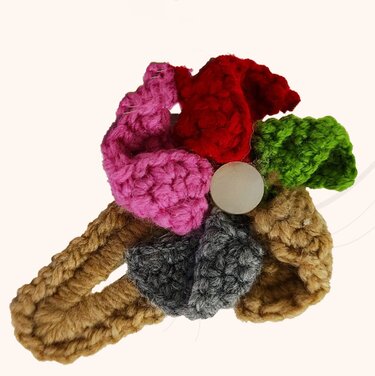 Crochet Fan Hair Clip PDF + Video Tutorial (English Only)